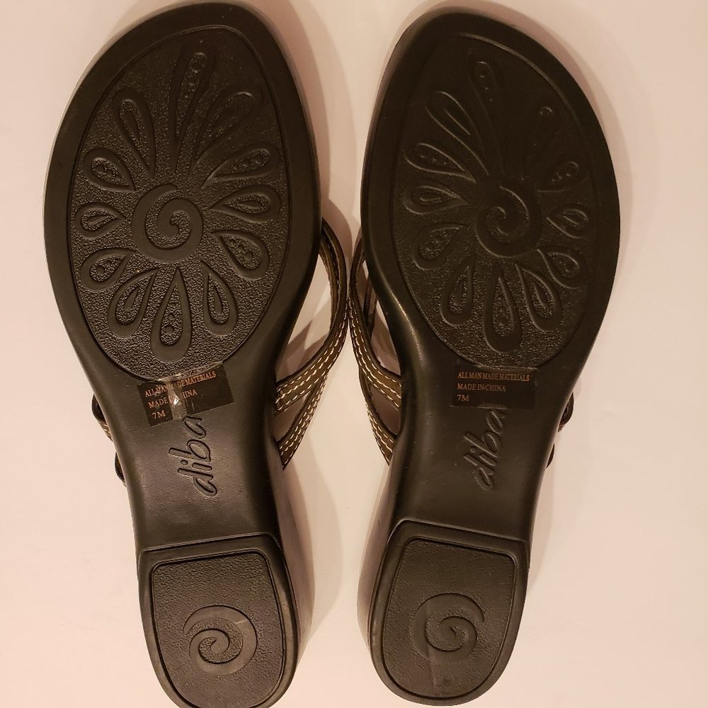 Diba Thong Double Strap Sandals - Picture 7 of 11
